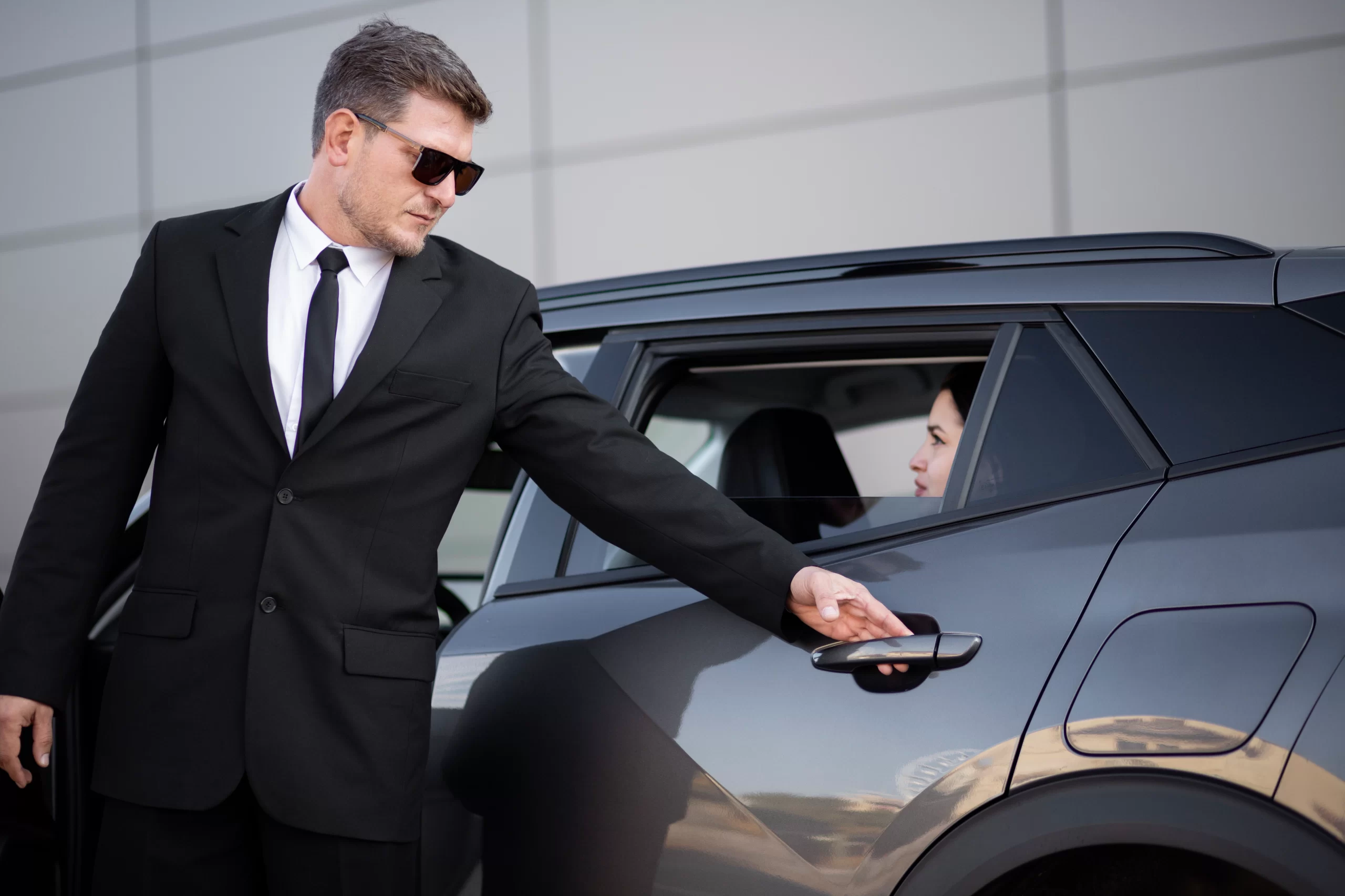 Abu Dhabi chauffeur services